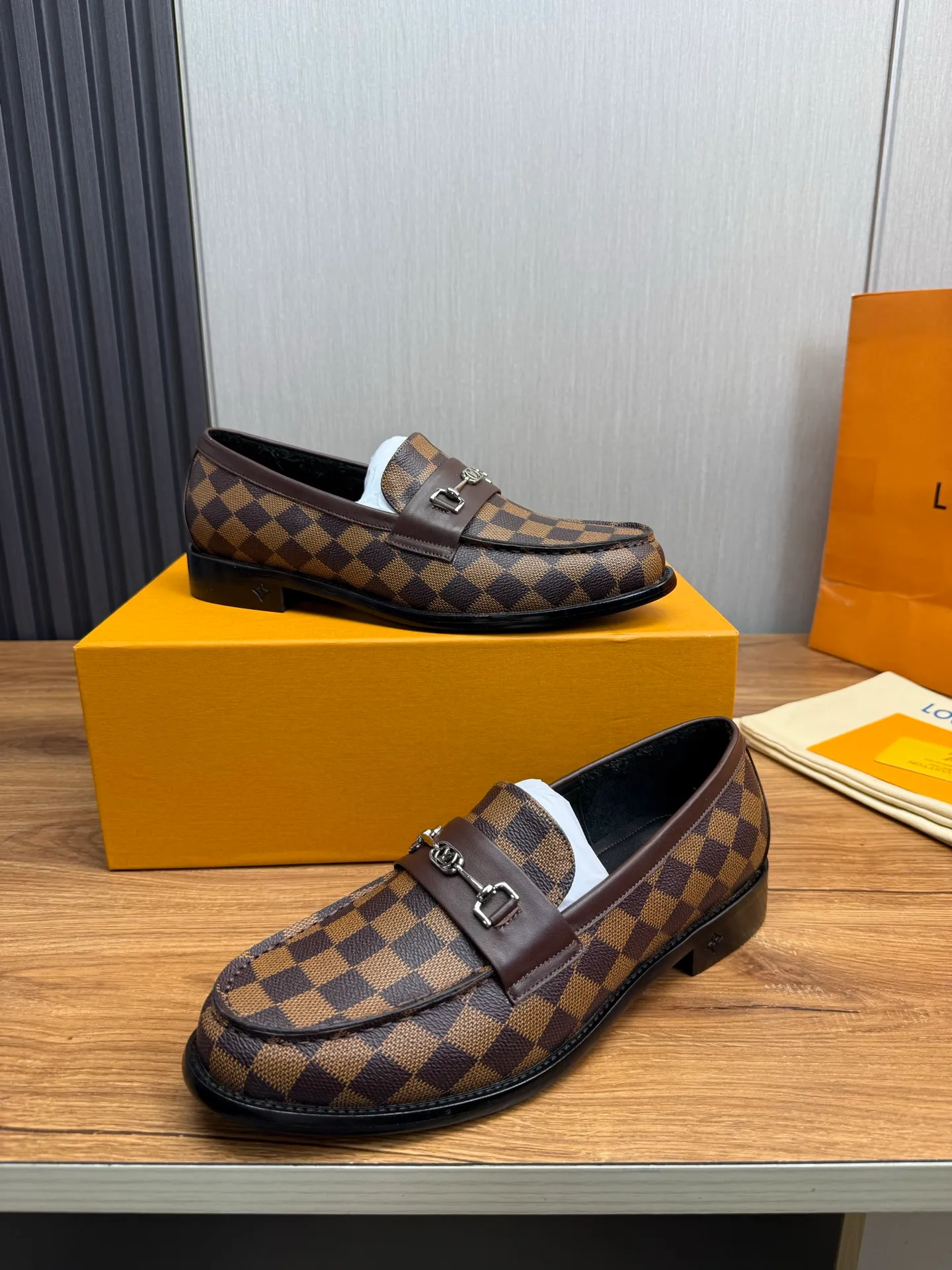 Factory 660💰 LV. Men's business casual leather shoes, all made of imported original brand leather, just to create a more comfortable wearing experience, original non-slip and wear-resistant outsole ✔️16-45 (38.45 non-returnable)